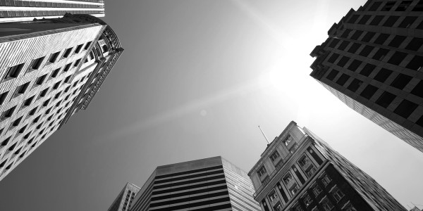 Peritajes Inmobiliarios les Planes d'Hostoles · Informes Periciales Defectos de Construcción